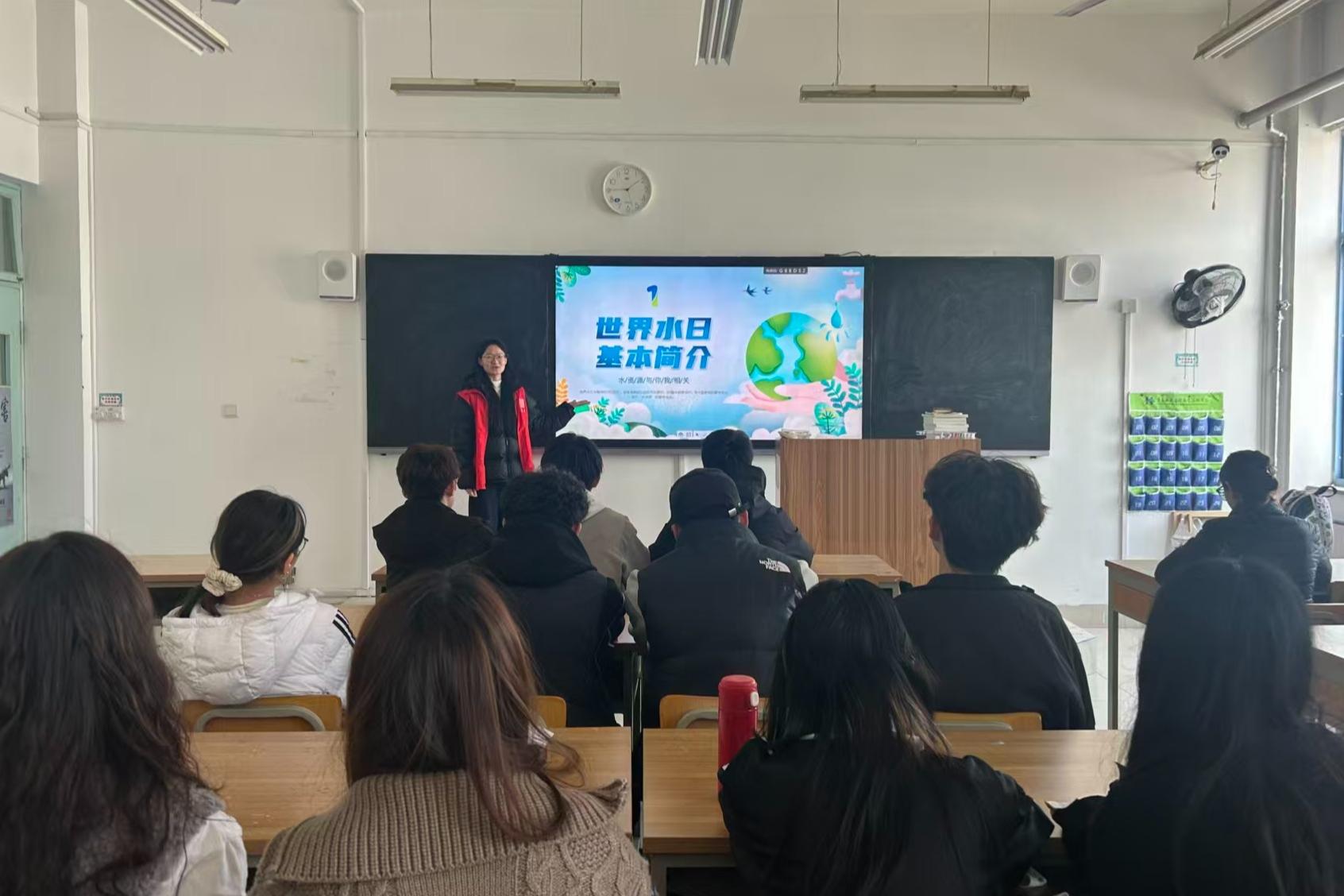 节水护水践初心 文明校园共创建——总务处联合艺术学院开展节水宣传月系列活动